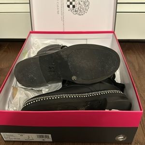 Vince Camuto,Branda in black, size 8.